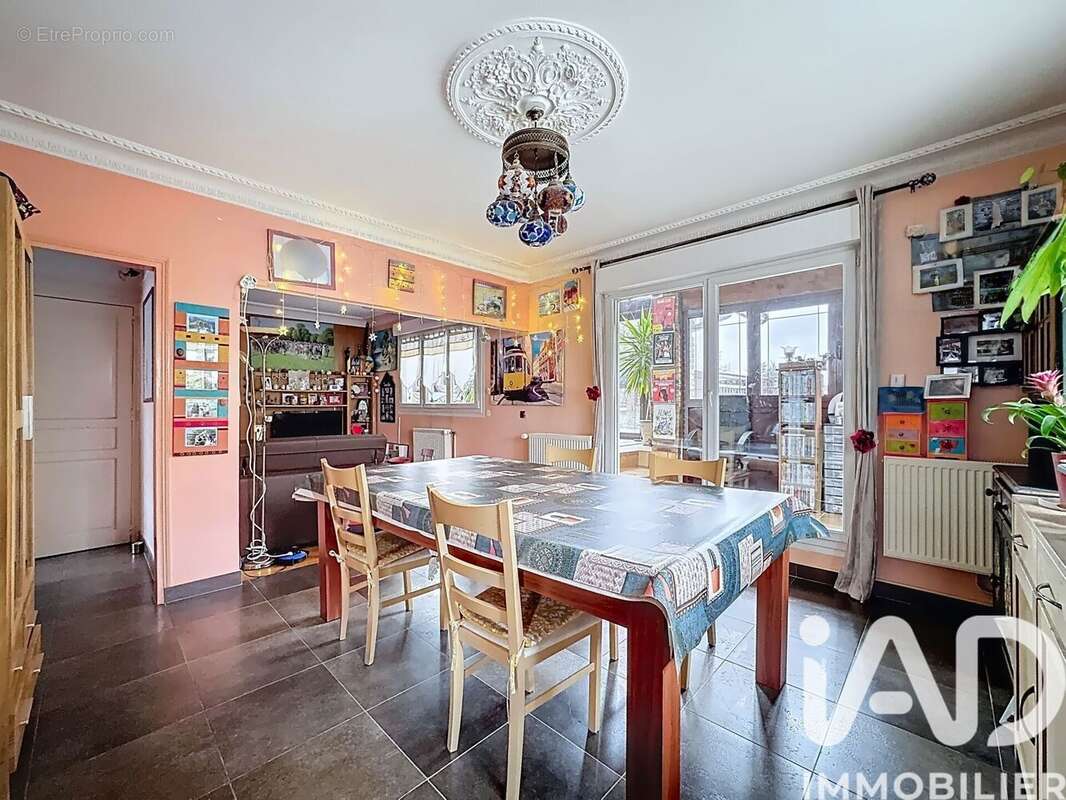 Photo 3 - Maison à VIGNEUX-SUR-SEINE