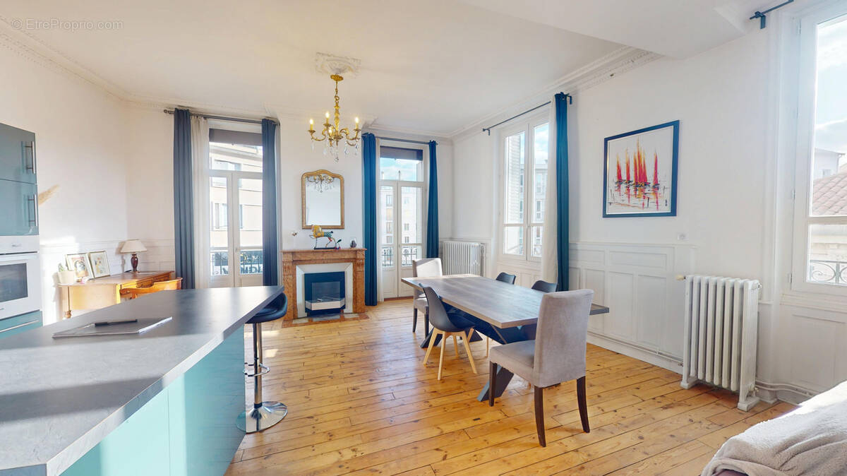 Appartement à LE PUY-EN-VELAY