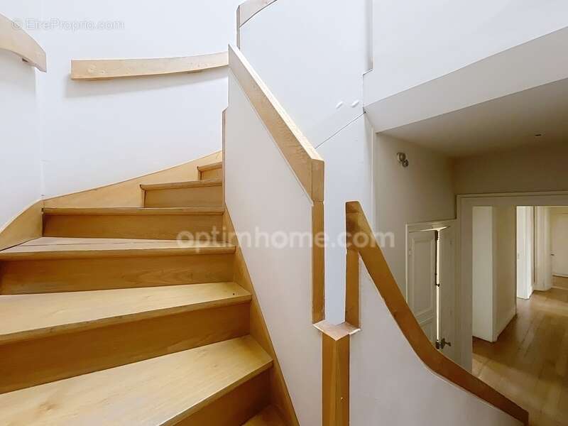 Appartement à VERSAILLES