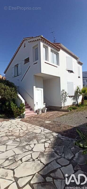 Photo 3 - Maison à FREJUS