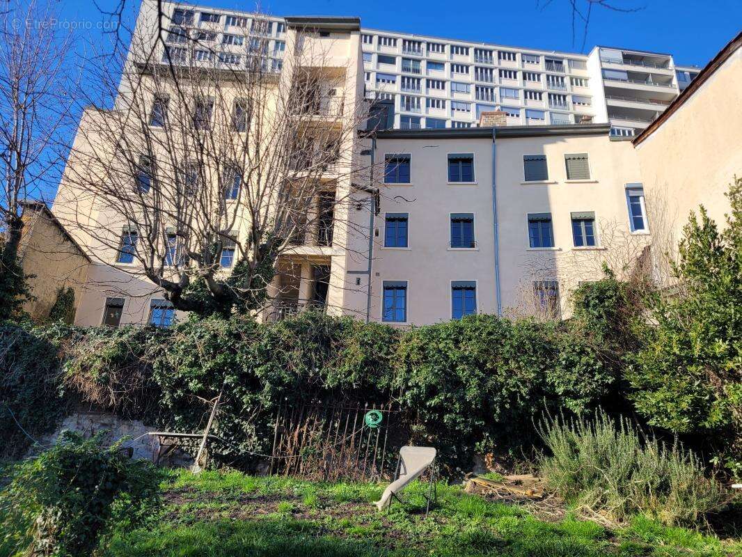 RARE - Immeuble de rapport Soulary/Croix Rousse - photo 2