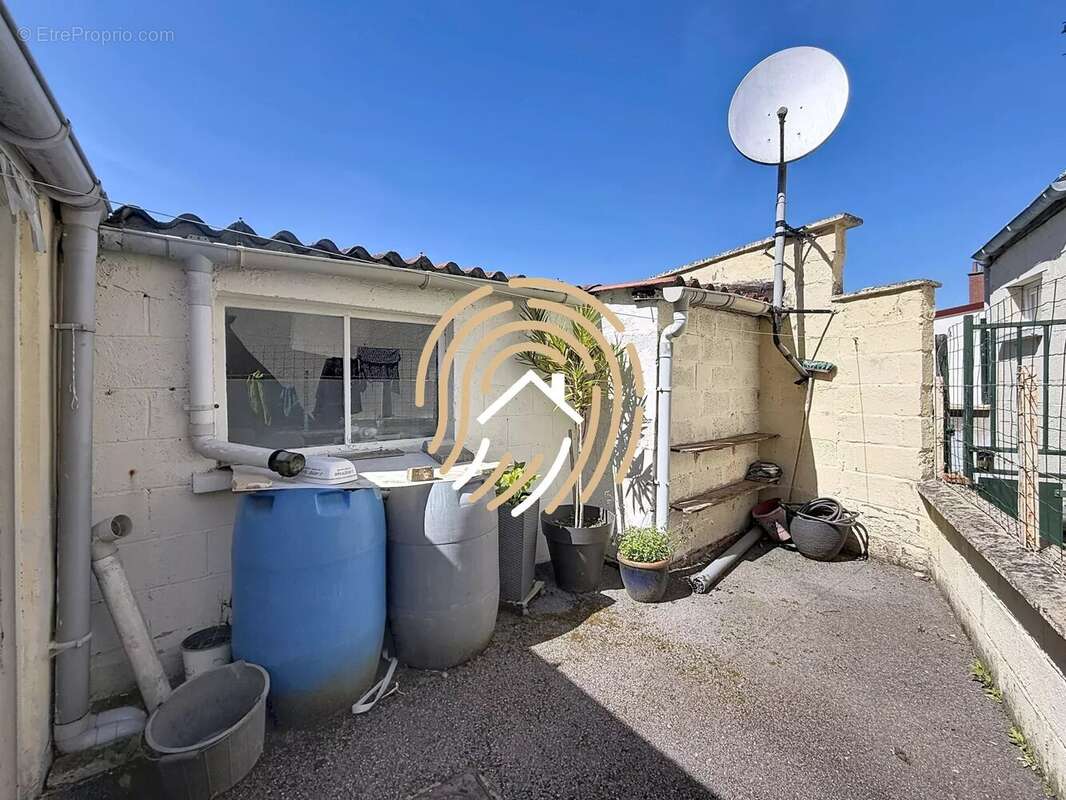 Maison à ROOST-WARENDIN