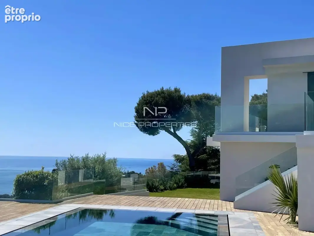 Maison à ROQUEBRUNE-CAP-MARTIN