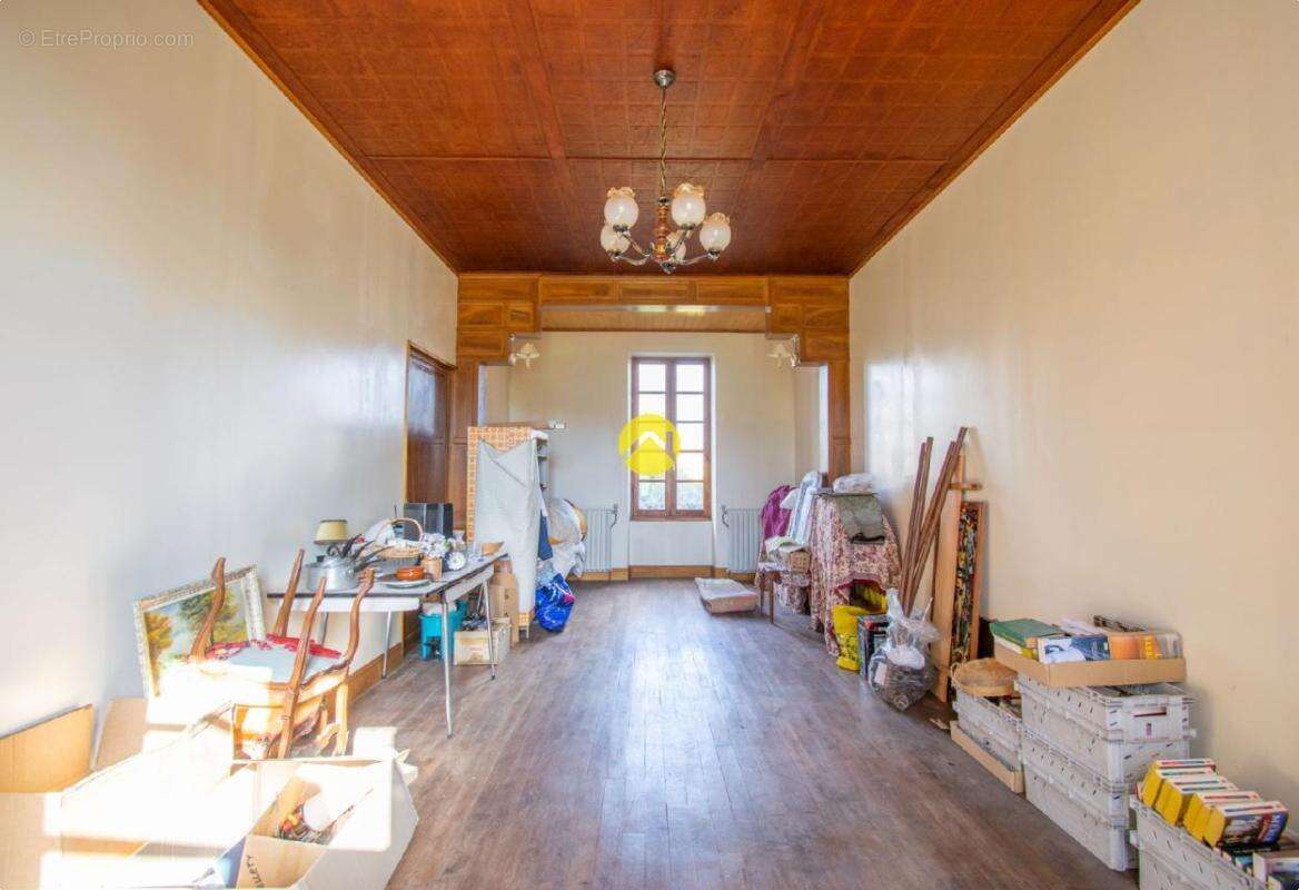 Maison à rénover avec hangar - photo 6