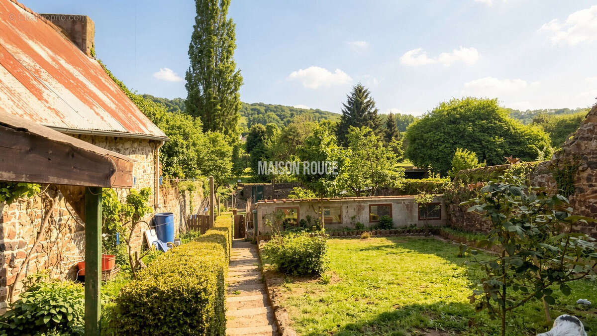 Maison à PONTRIEUX
