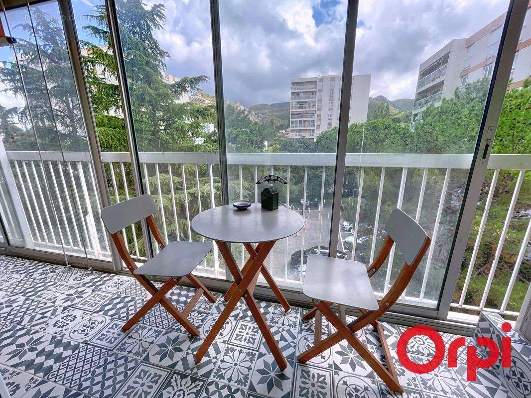 Appartement à MARSEILLE-10E