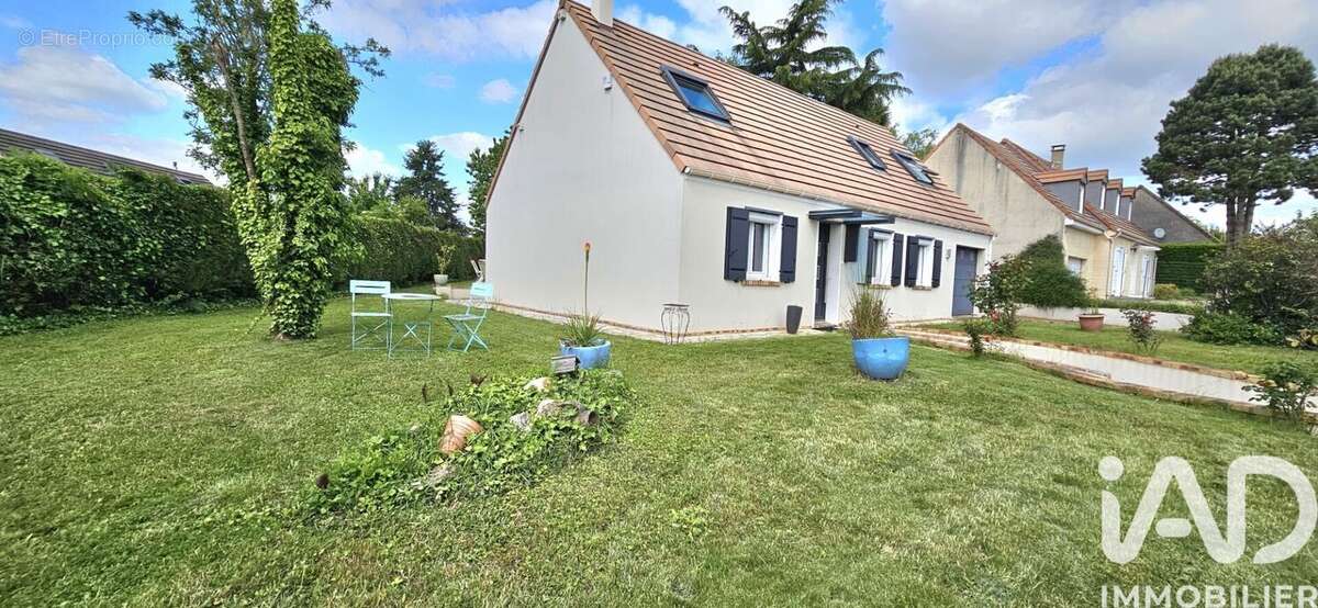 Photo 4 - Maison à ATTAINVILLE