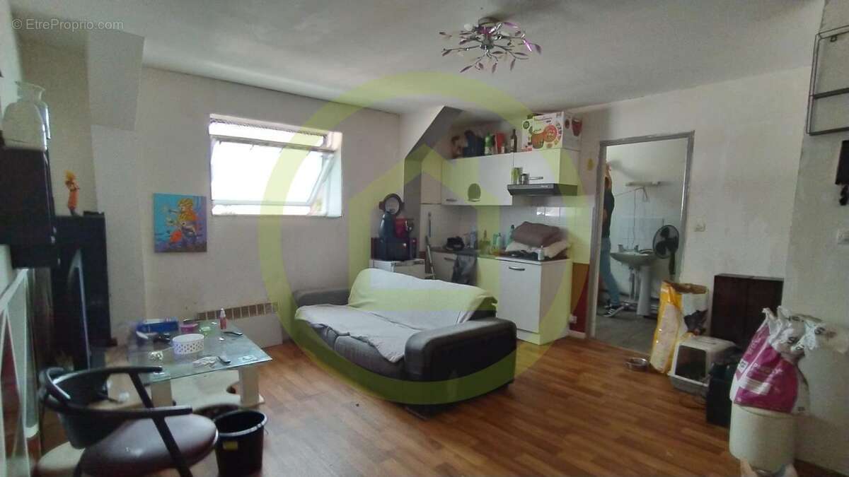 Appartement à FOURMIES