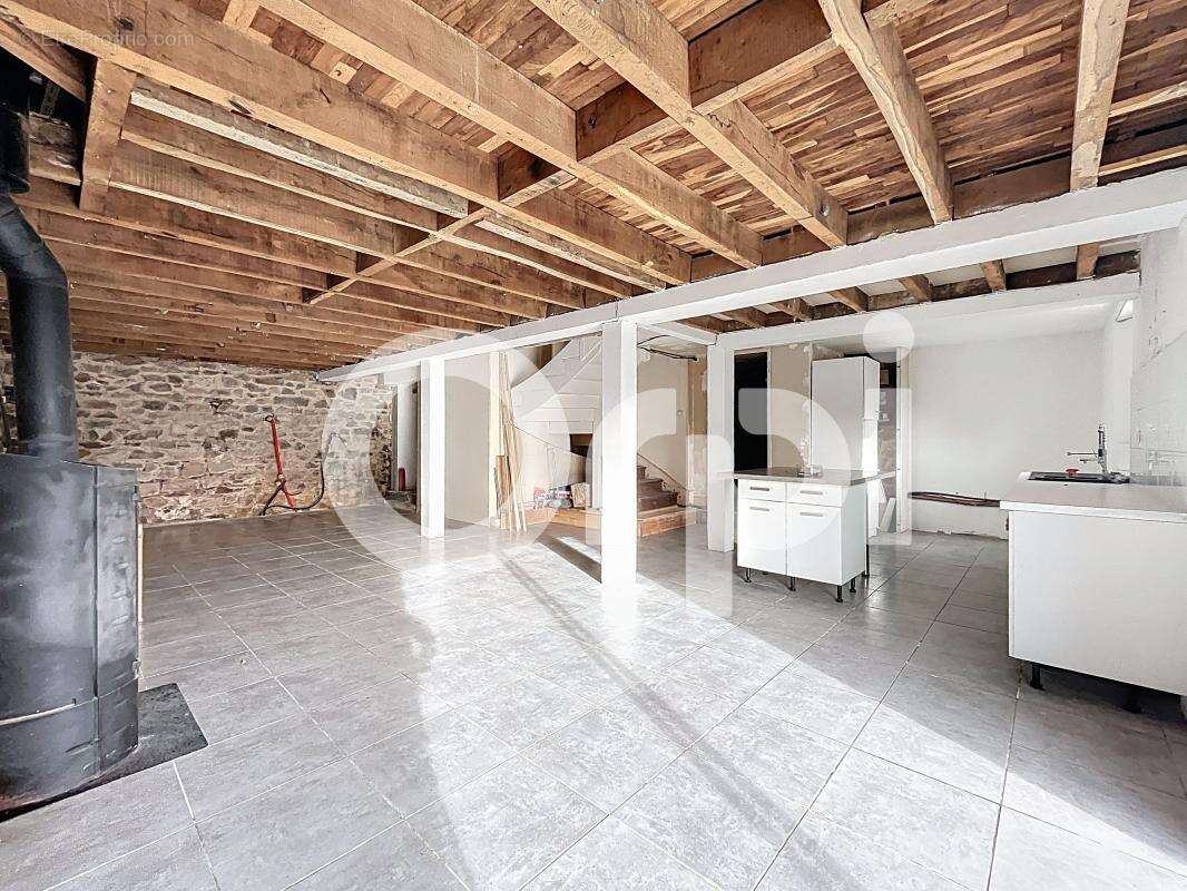 Maison à SAINT-MEXANT