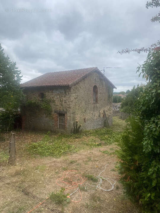 Parking à BELLAC
