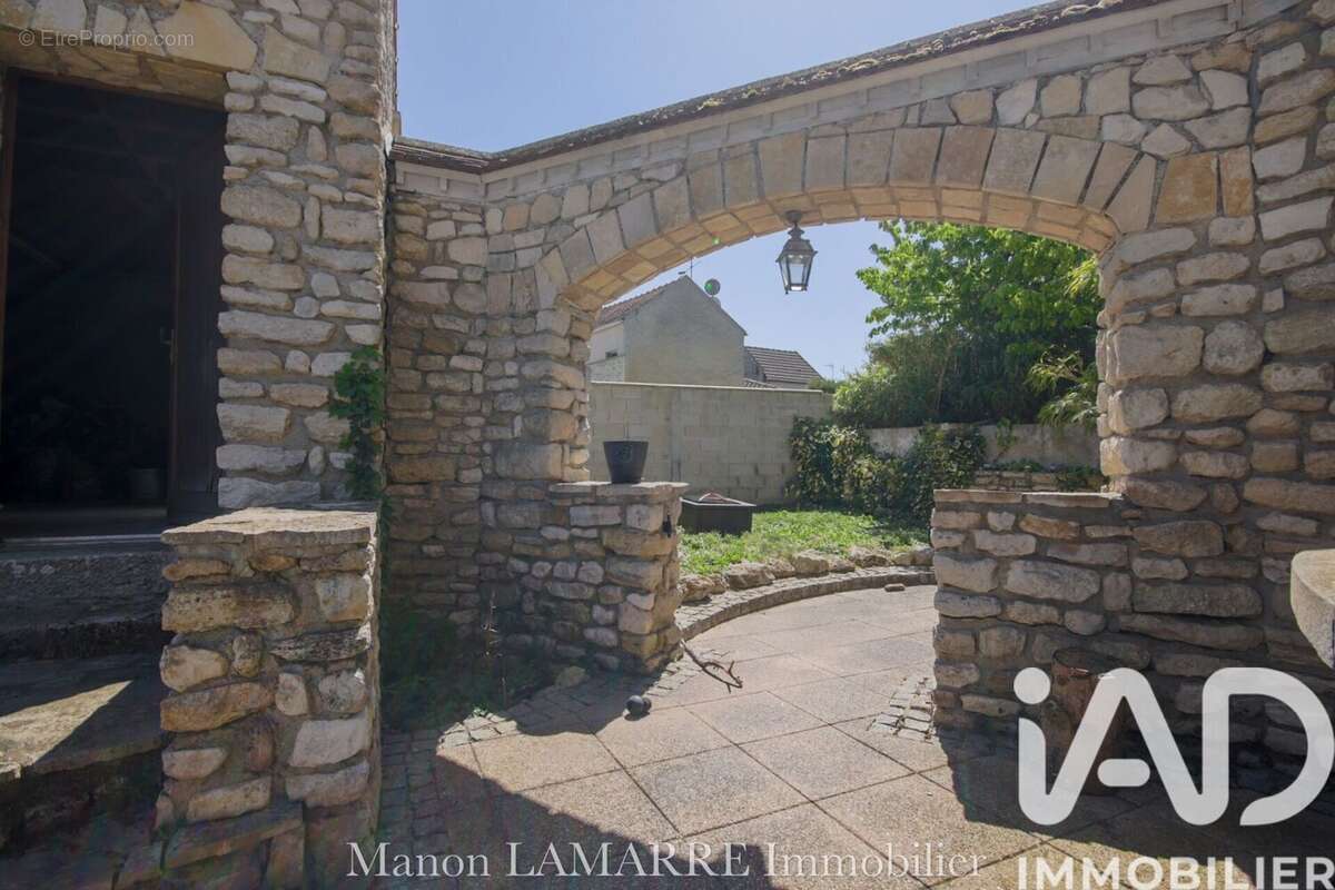 Photo 8 - Maison à VETHEUIL