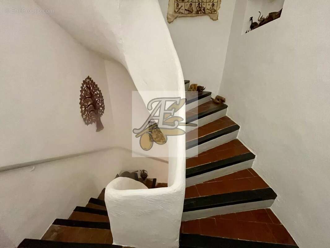 Appartement à SEILLANS