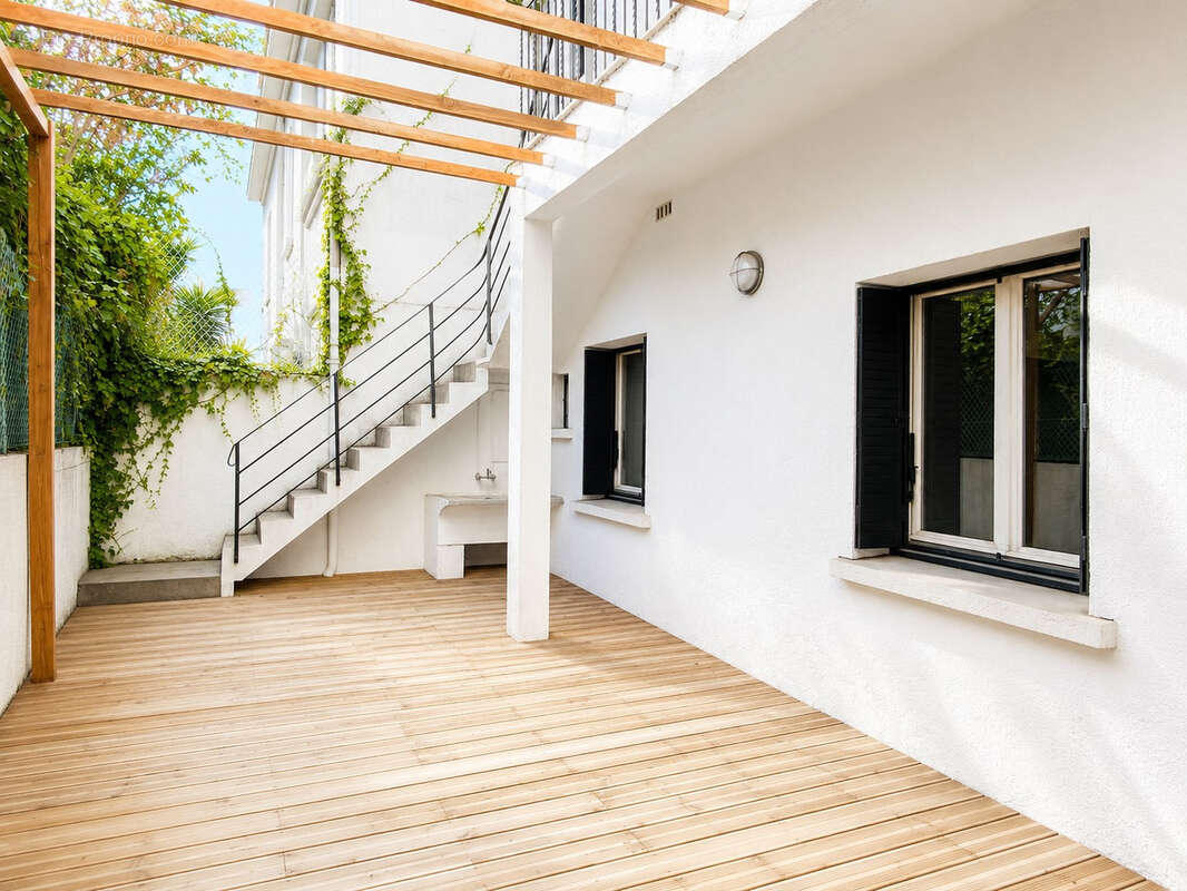 Une maison de ville 186m2 sh, terrasse, garage - photo 4