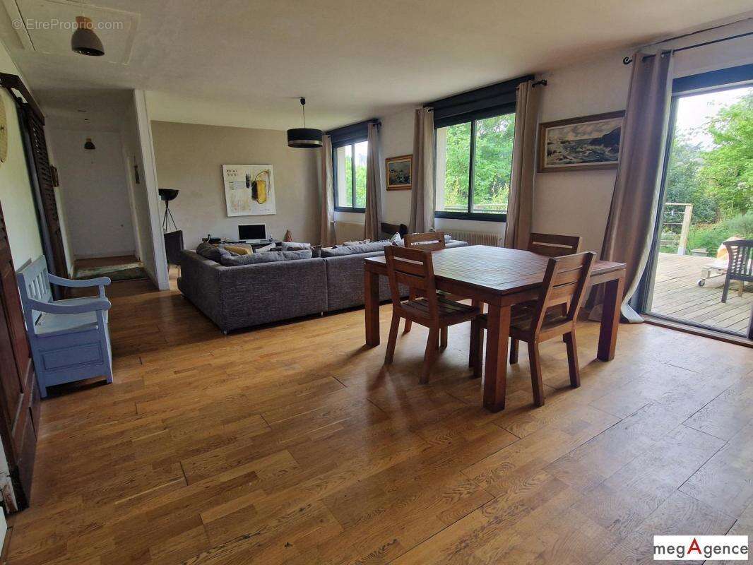 Grande maison évolutive avec T2 indépendant - photo 2