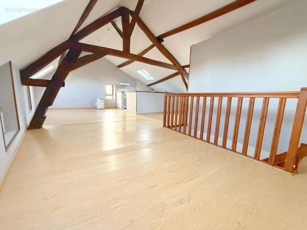 Appartement à LE CHATELET-EN-BRIE