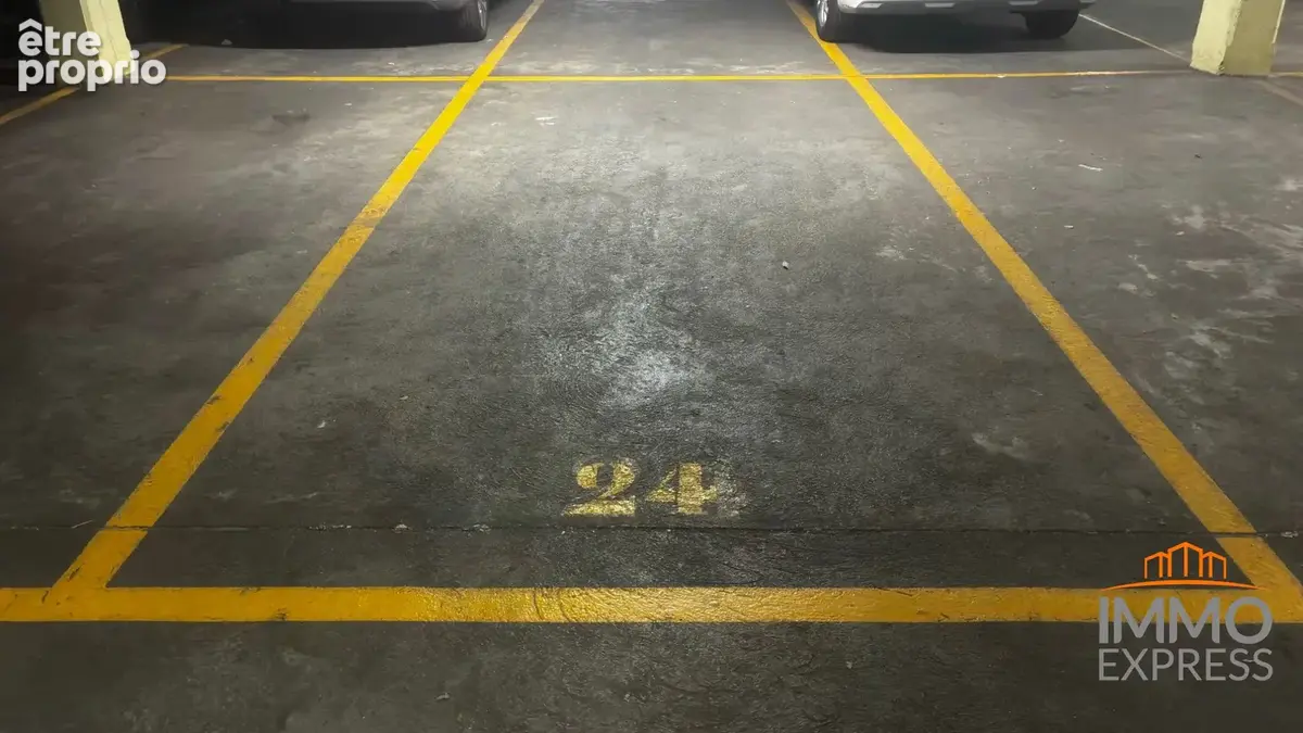 Photo Parking à Paris-13e au prix de 15 000€