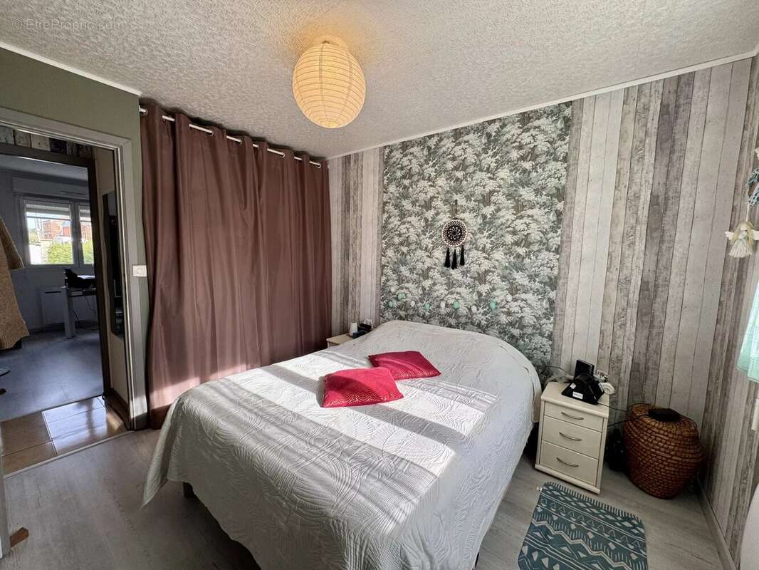 Maison à GOUZEAUCOURT