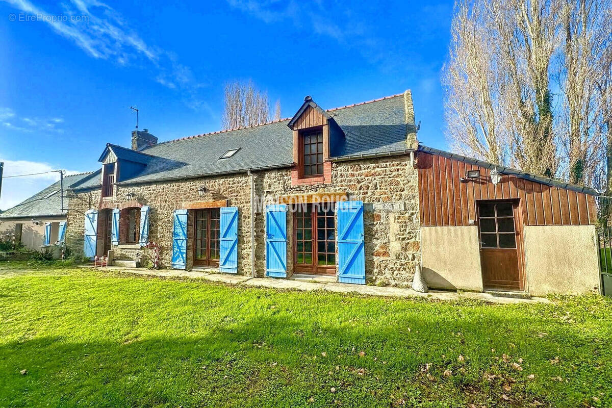 Maison à ROZ-SUR-COUESNON