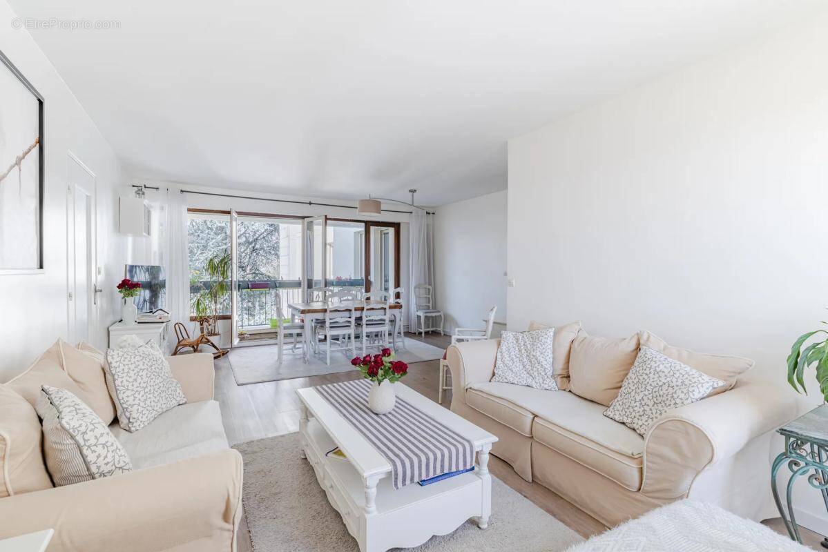 Appartement à BAGNEUX