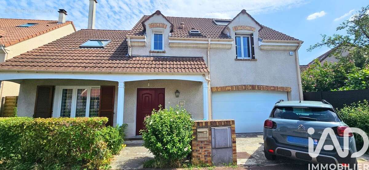 Photo 2 - Maison à DEUIL-LA-BARRE