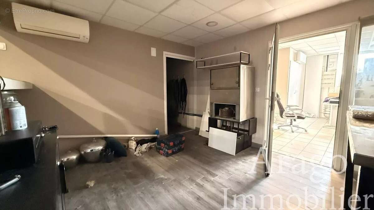 Commerce à RIVESALTES