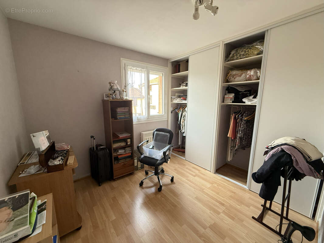 Appartement à LE PEAGE-DE-ROUSSILLON