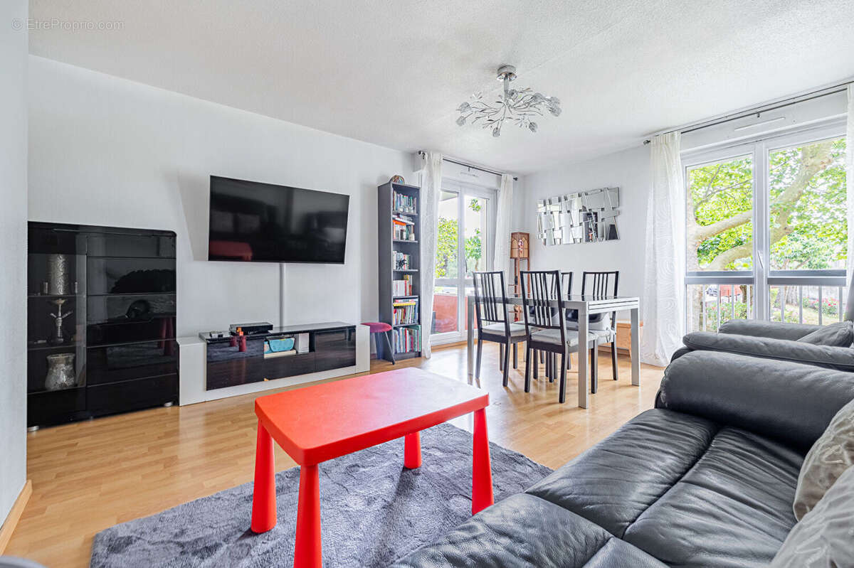 Appartement à RAMONVILLE-SAINT-AGNE