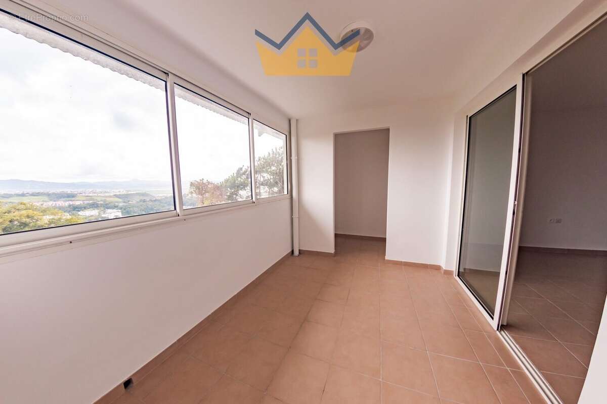 Appartement à FORT-DE-FRANCE