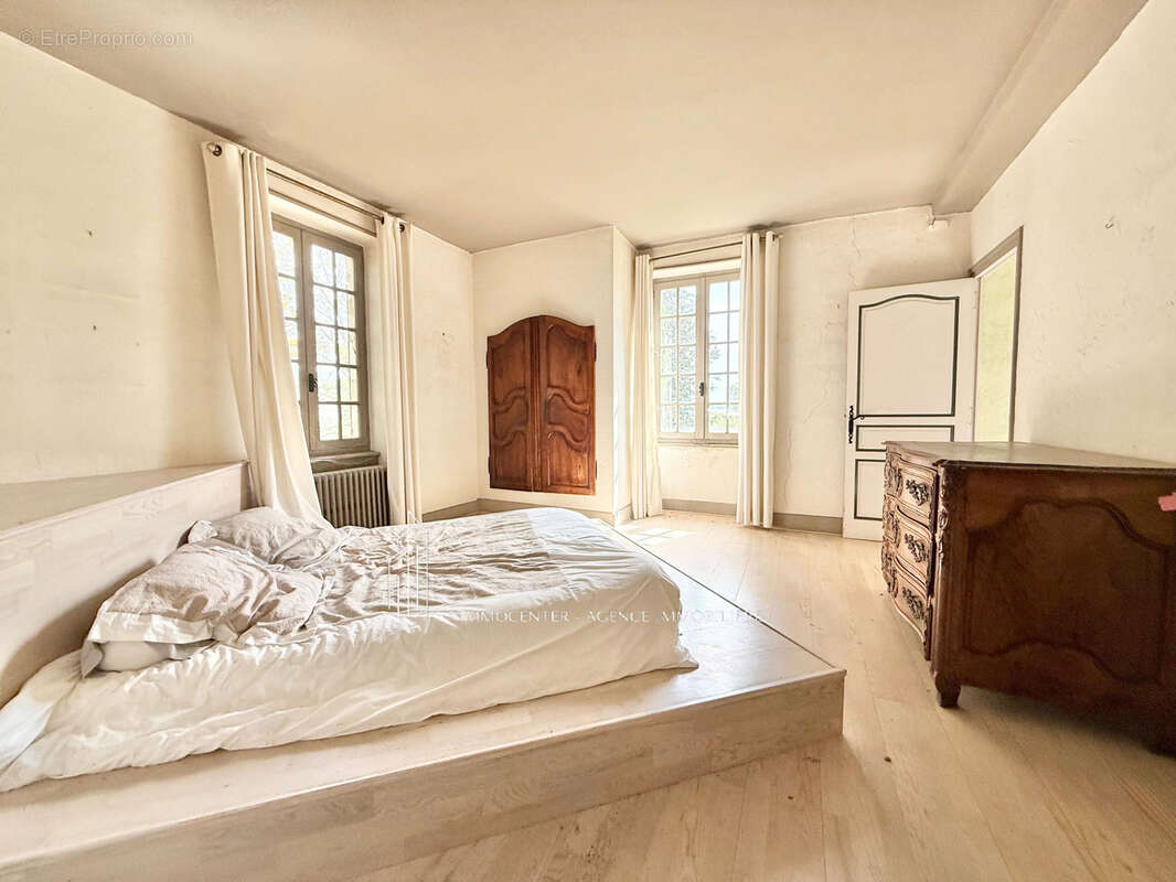Maison à CHEYSSIEU
