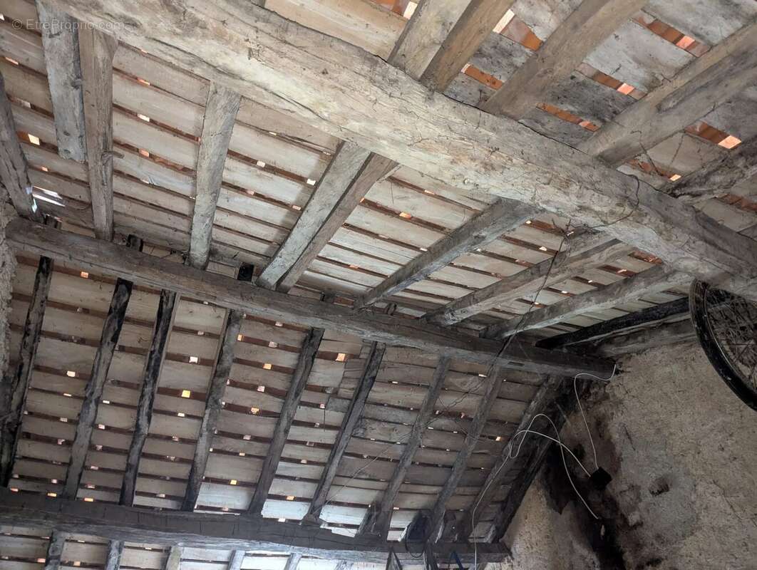 Maison à MONTMORILLON