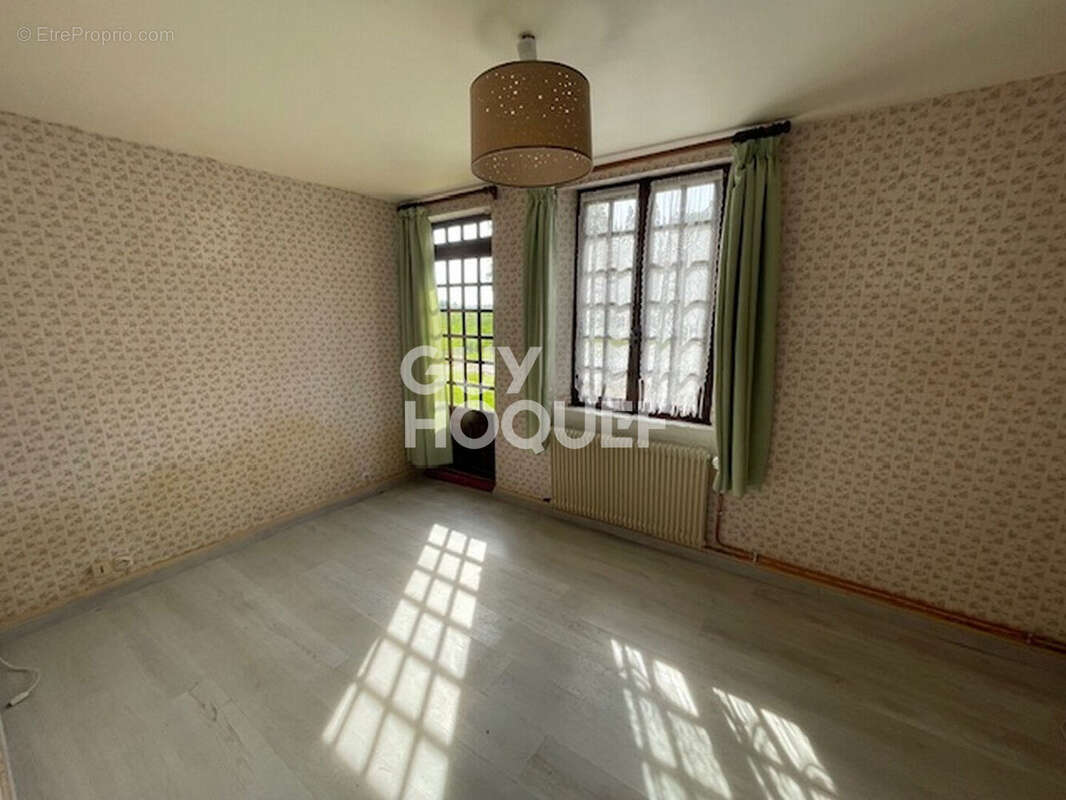 Maison à BERNAY