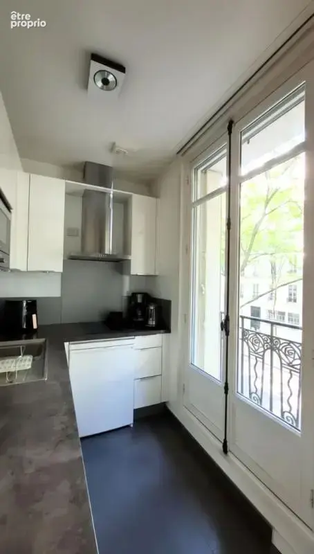 Grand studio haut de gamme 31.46 m2 Arsenal Paris IVe - photo 8