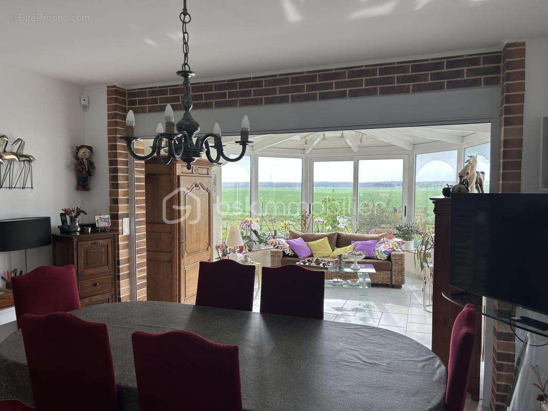 Maison spacieuse et lumineuse de 145m² avec terrasse agréable - photo 9