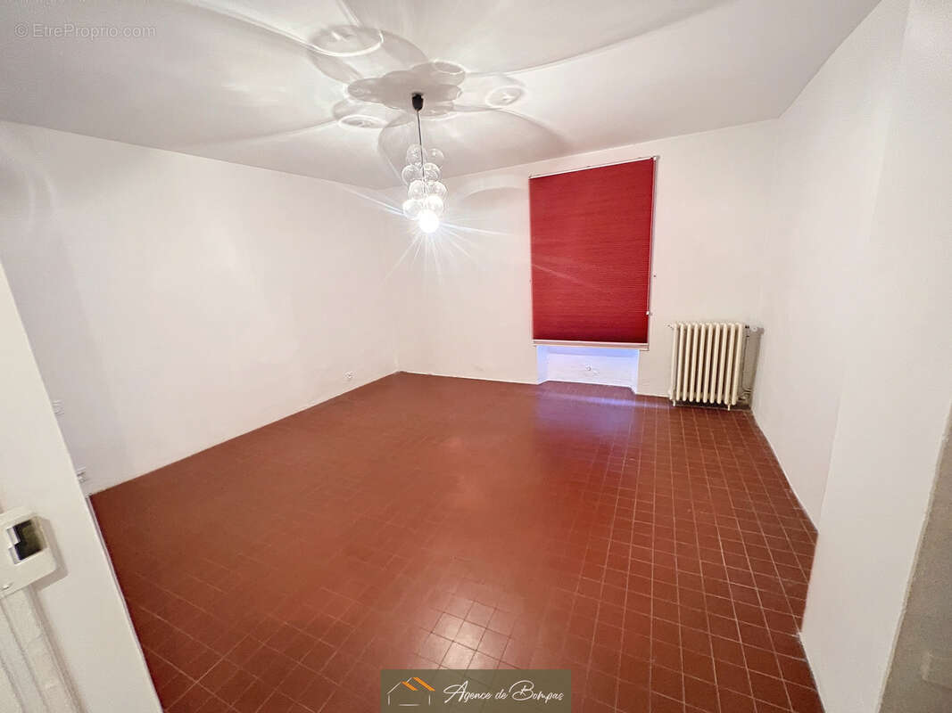 Appartement duplex de 145 m2 et cave 9 m2 - photo 9