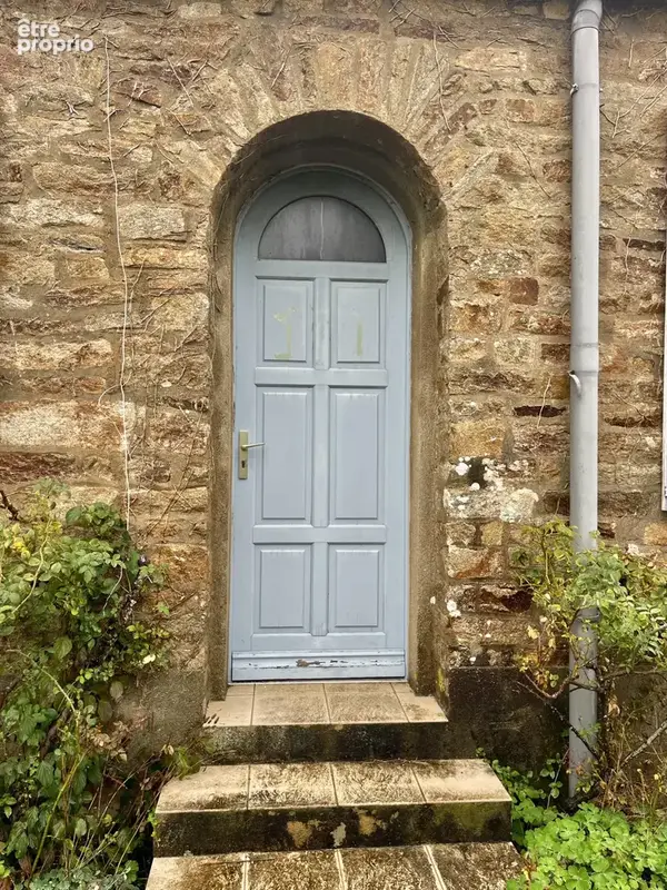 Maison de caractère à rénover - photo 1