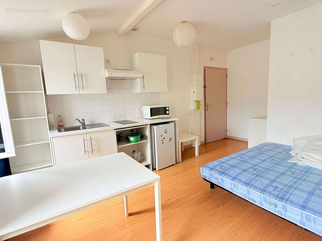 Studio 21 m² - Immeuble pierre - Bordeaux Victoire - photo 2