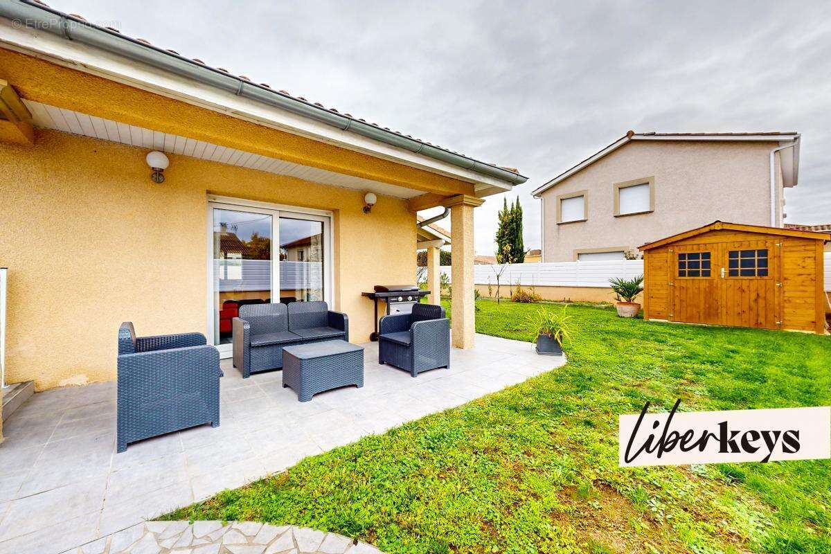 Maison à SAINT-CLAIR-DU-RHONE