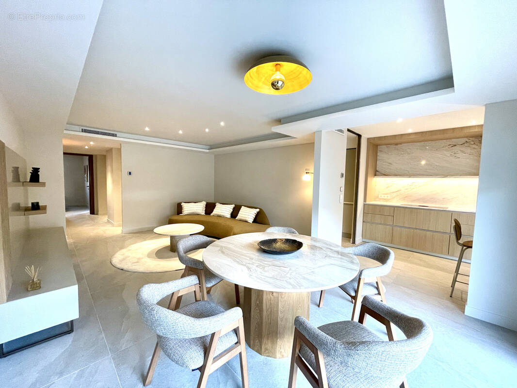 Appartement à SAINT-RAPHAEL