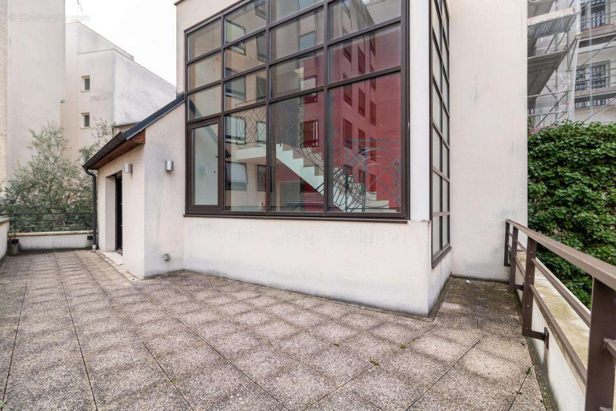 Paris 19ème - avenue de flandre / riquet / crimée - exceptionnelle maison contemporaine 185m2 - jardin - terrasse - cour privée - photo 9