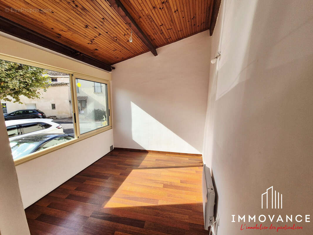 SALON OU BUREAU  - Maison à ASPIRAN