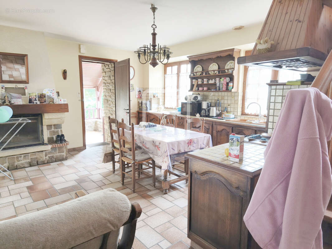 Maison à LOYAT