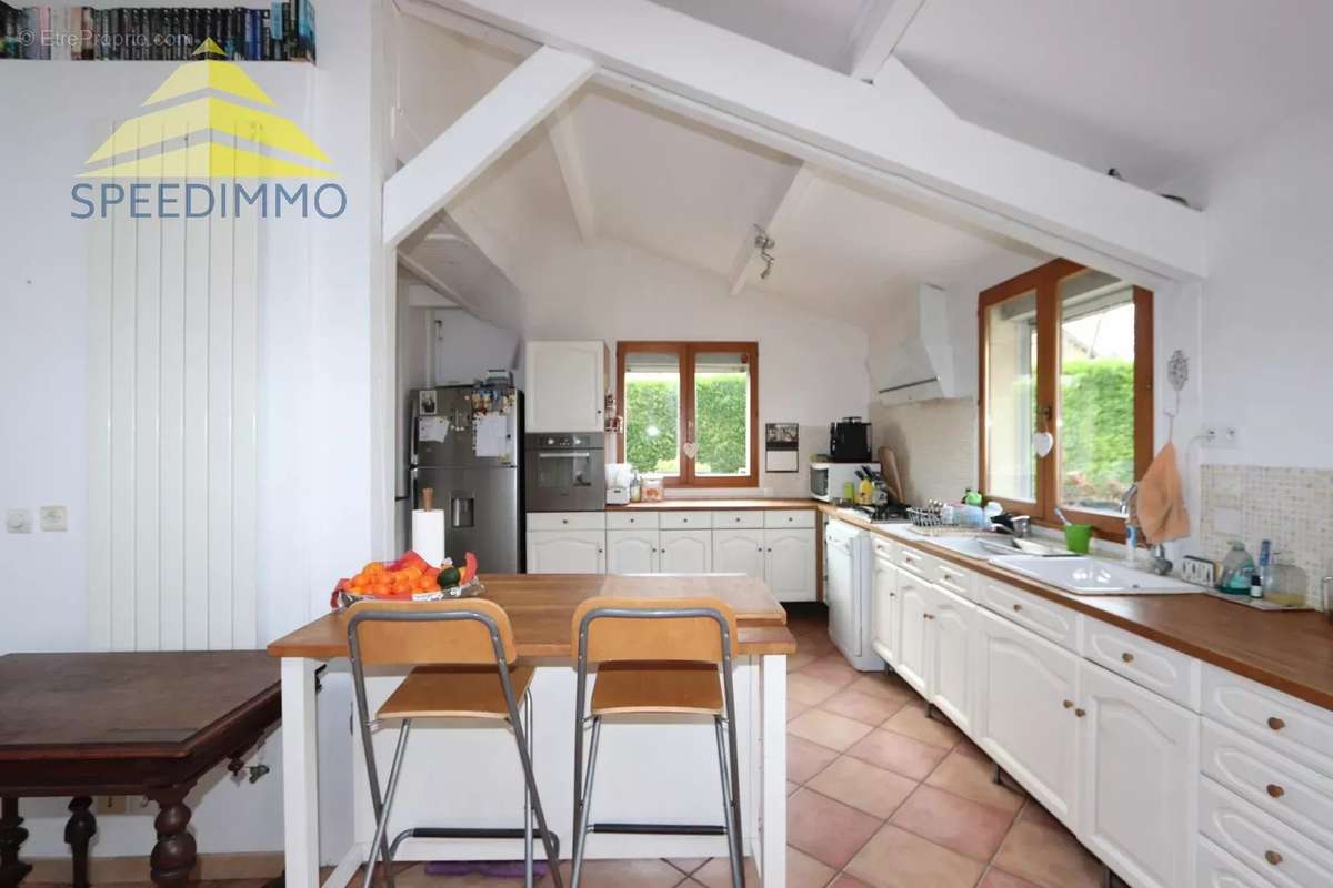 Maison à VILLECRESNES