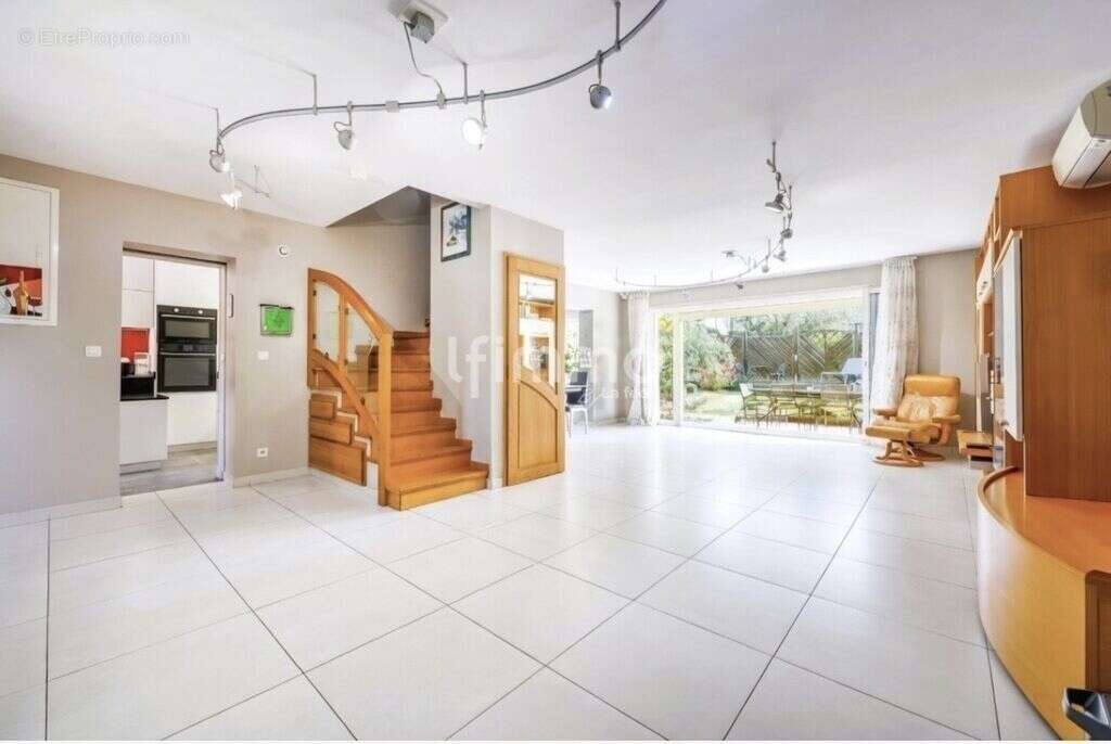 Maison à MARSEILLE-12E