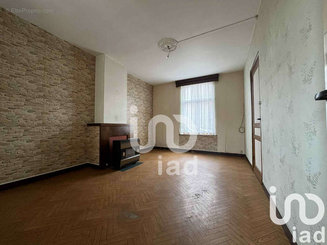 Photo 2 - Maison à SECLIN