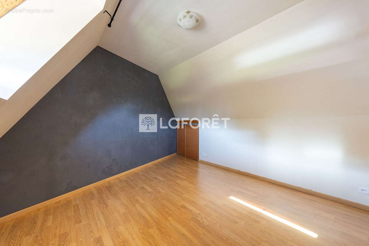 Maison à SAINT-CLAIR-SUR-EPTE