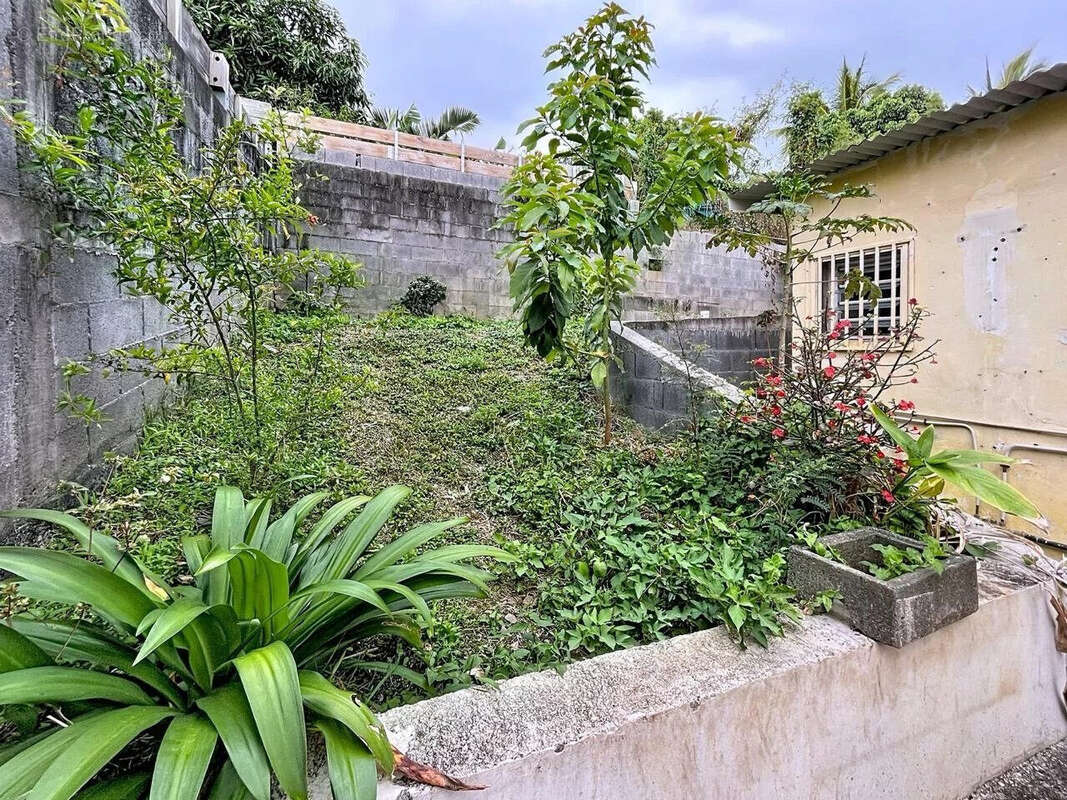 Maison à L'ETANG-SALE