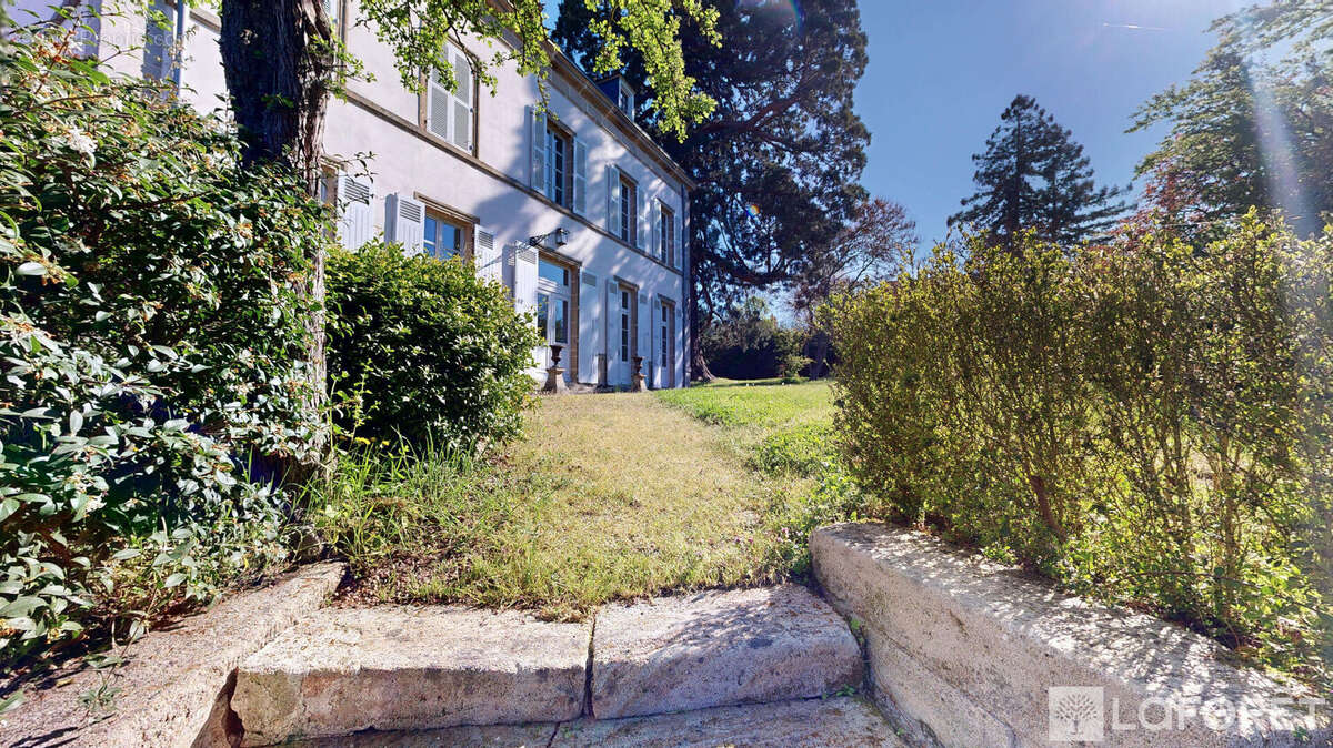 Maison à BOURBON-L'ARCHAMBAULT