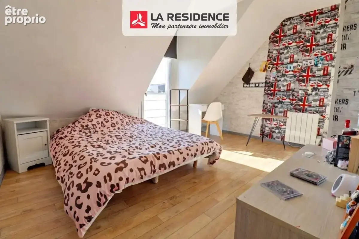 Maison 7 pièces 216 m² à vendre à Pont-De-L'arche (27340) - photo 9