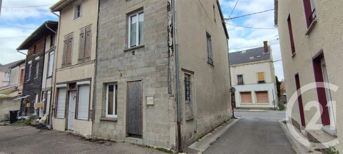 Maison à SUIPPES