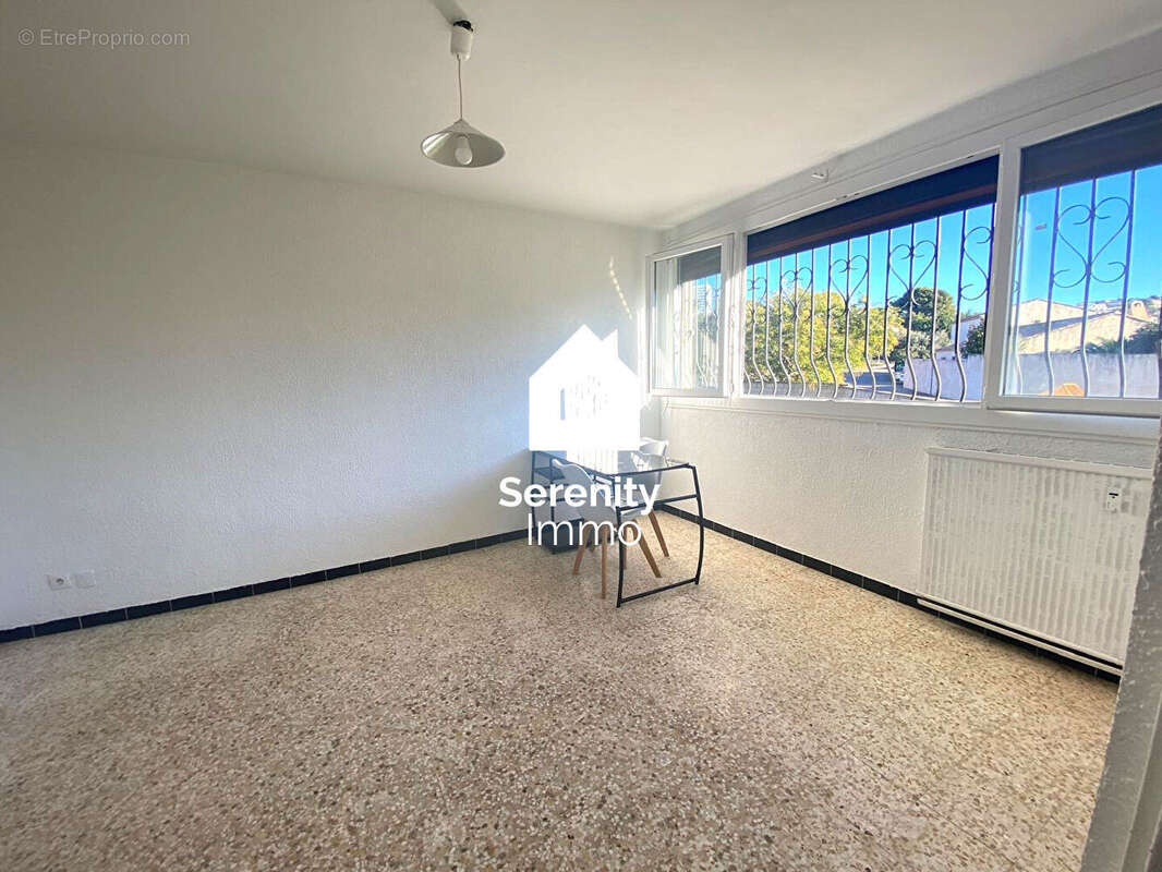 Appartement à MARSEILLE-15E